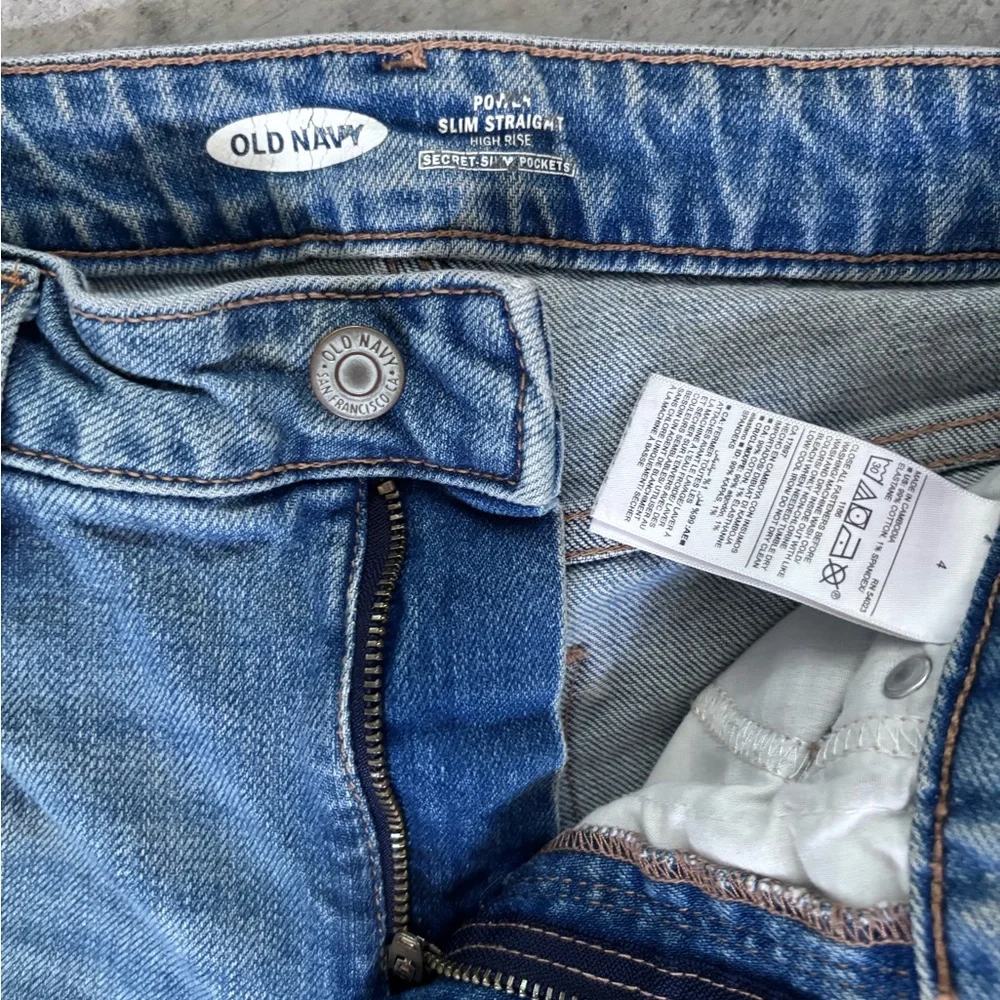 Old Navy Light Blue Distressed Straight-Leg Jeans